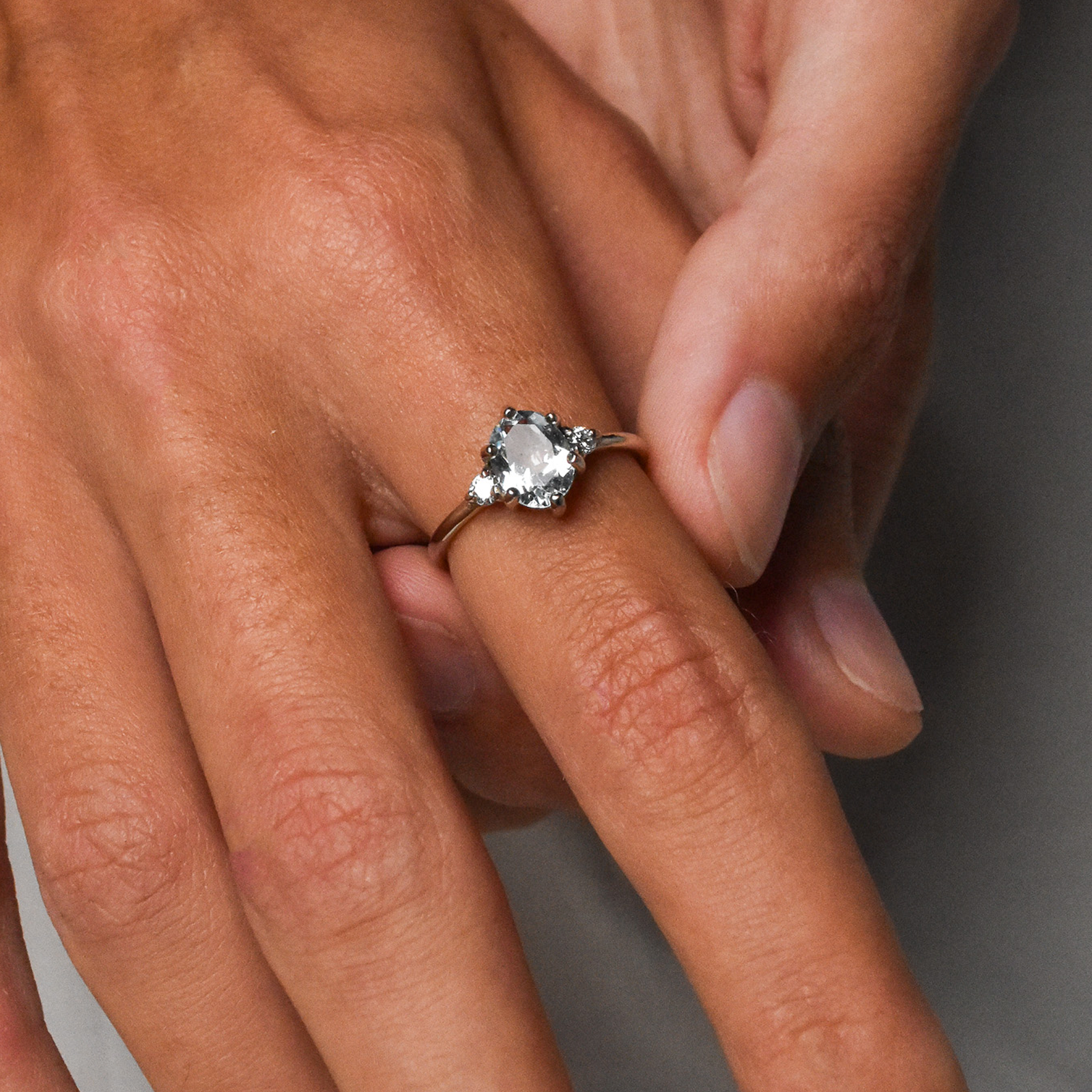 Jak dobrać kolor metalu do typu urody?