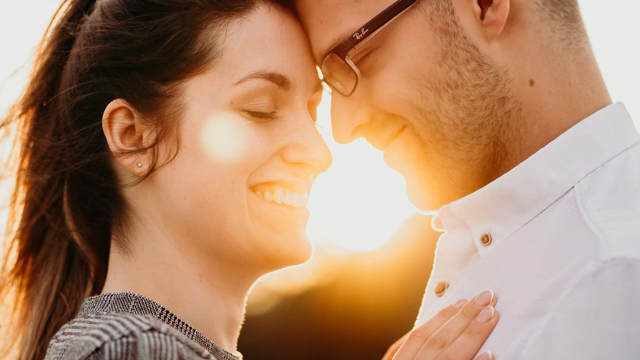 Sprawdź jak wyglądały zaręczyny Dominiki i Patryka z pierścionkiem Lśnienie w tle.