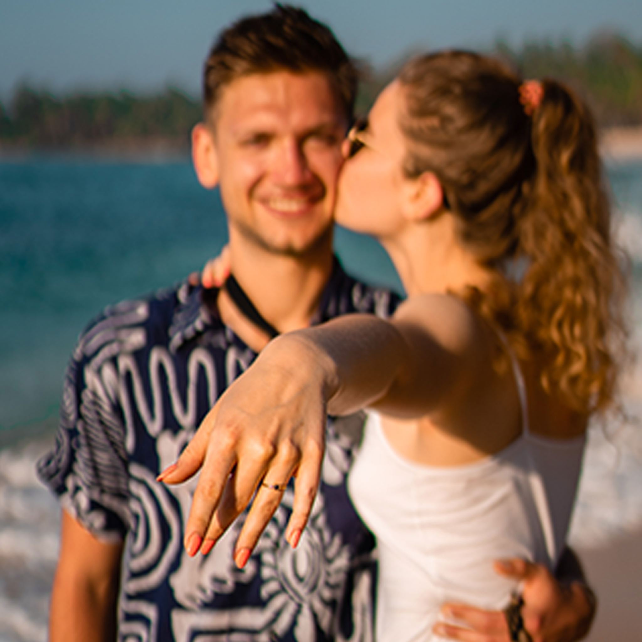 Zobacz jak wyglądały zaręczyny Marianny i Maćka z pierścionkiem Lśnienie w tle.