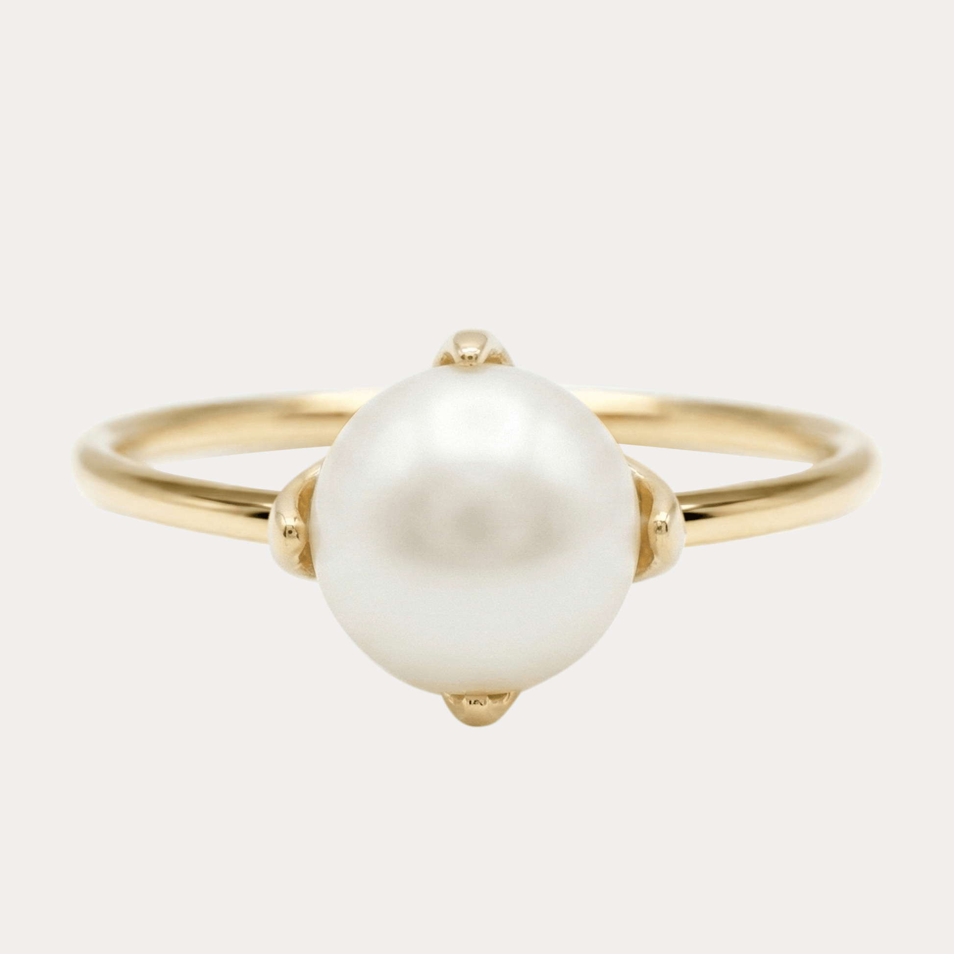 LILY OF THE VALLEY gold ring with white freshwater pearl