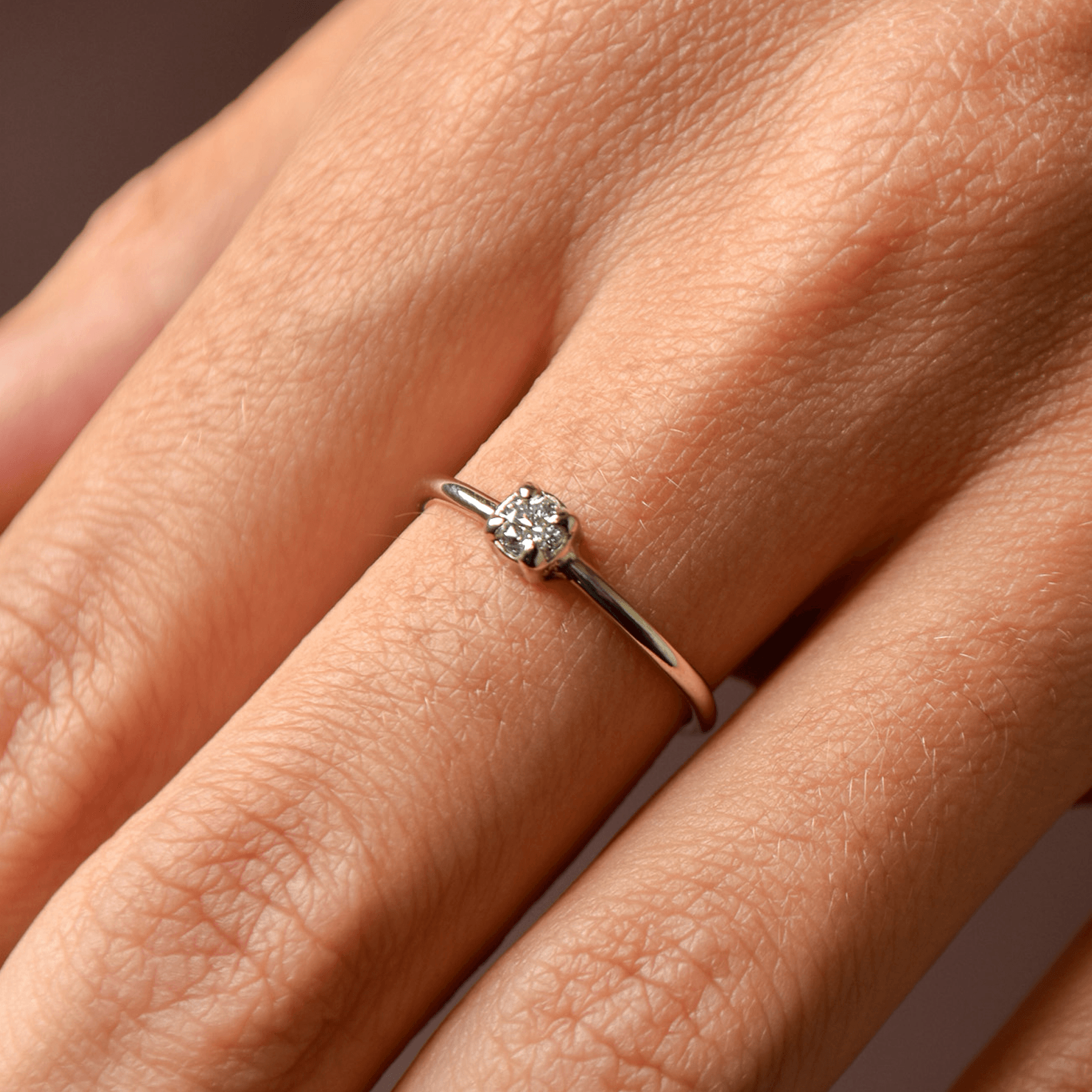 SHINING gold ring with diamond salt and pepper