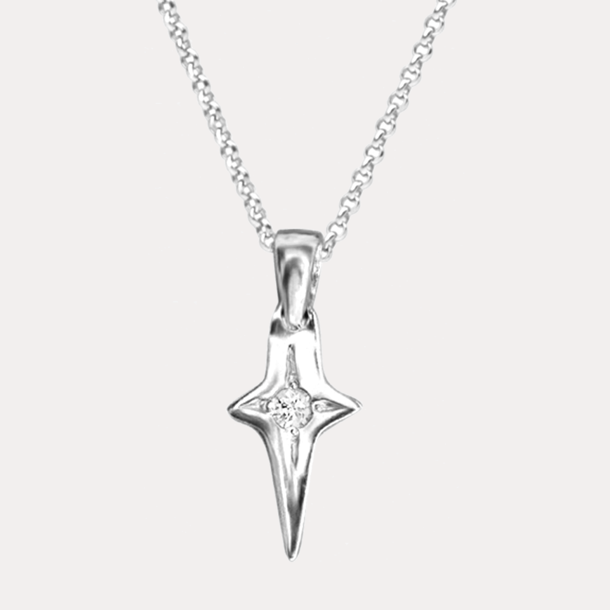 LOST IN THE STARS silver necklace, elongated star with sapphire