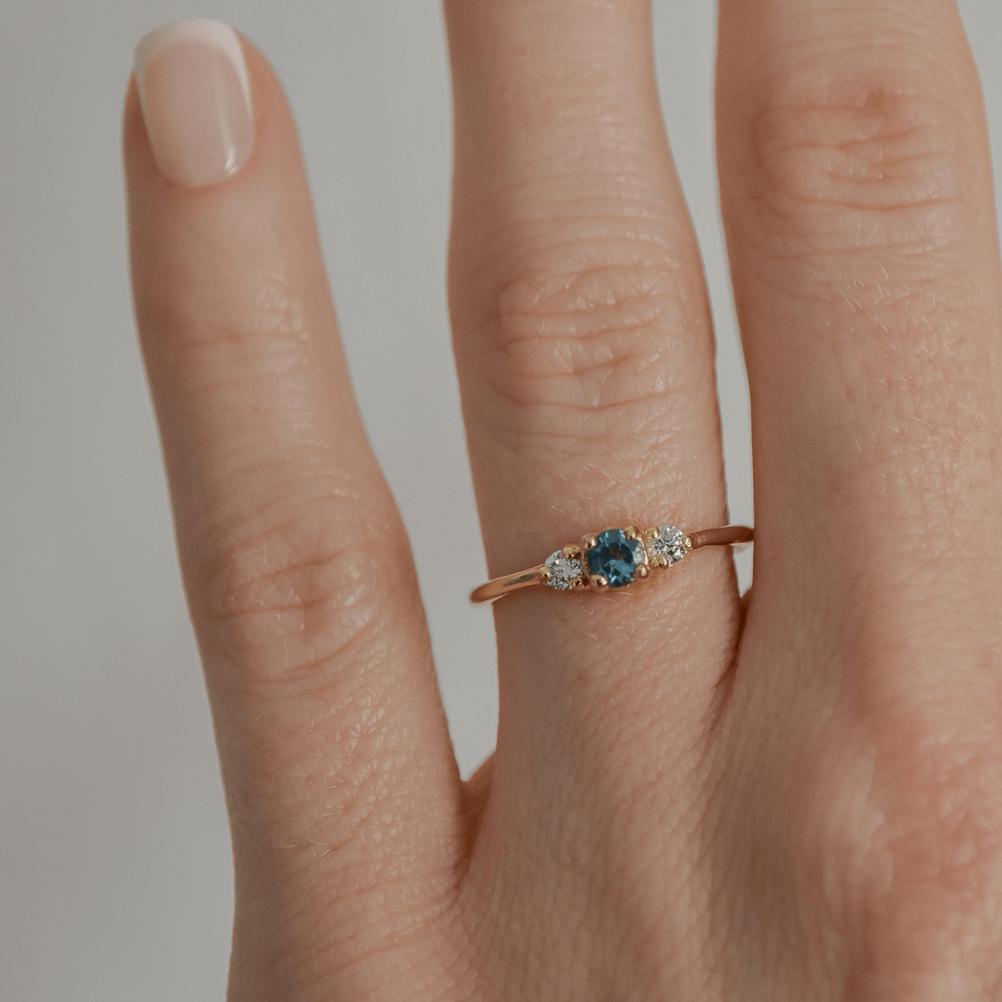 (48 Hours Shipping) LUNA gold trilogy ring with blue aquamarine and diamonds | Size 11