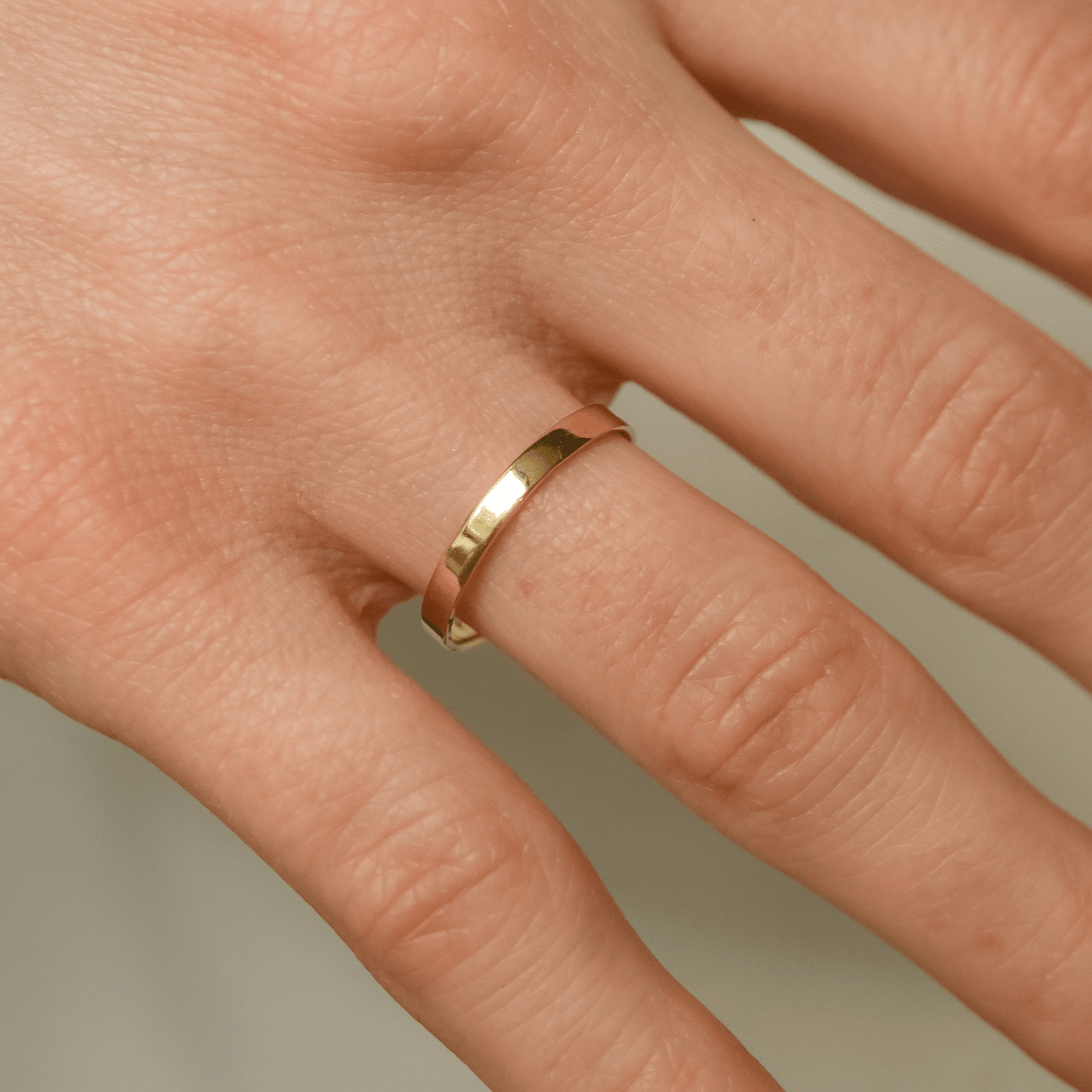 CLASSIC semi-circular wedding ring, white yellow rose gold 2-2.5mm