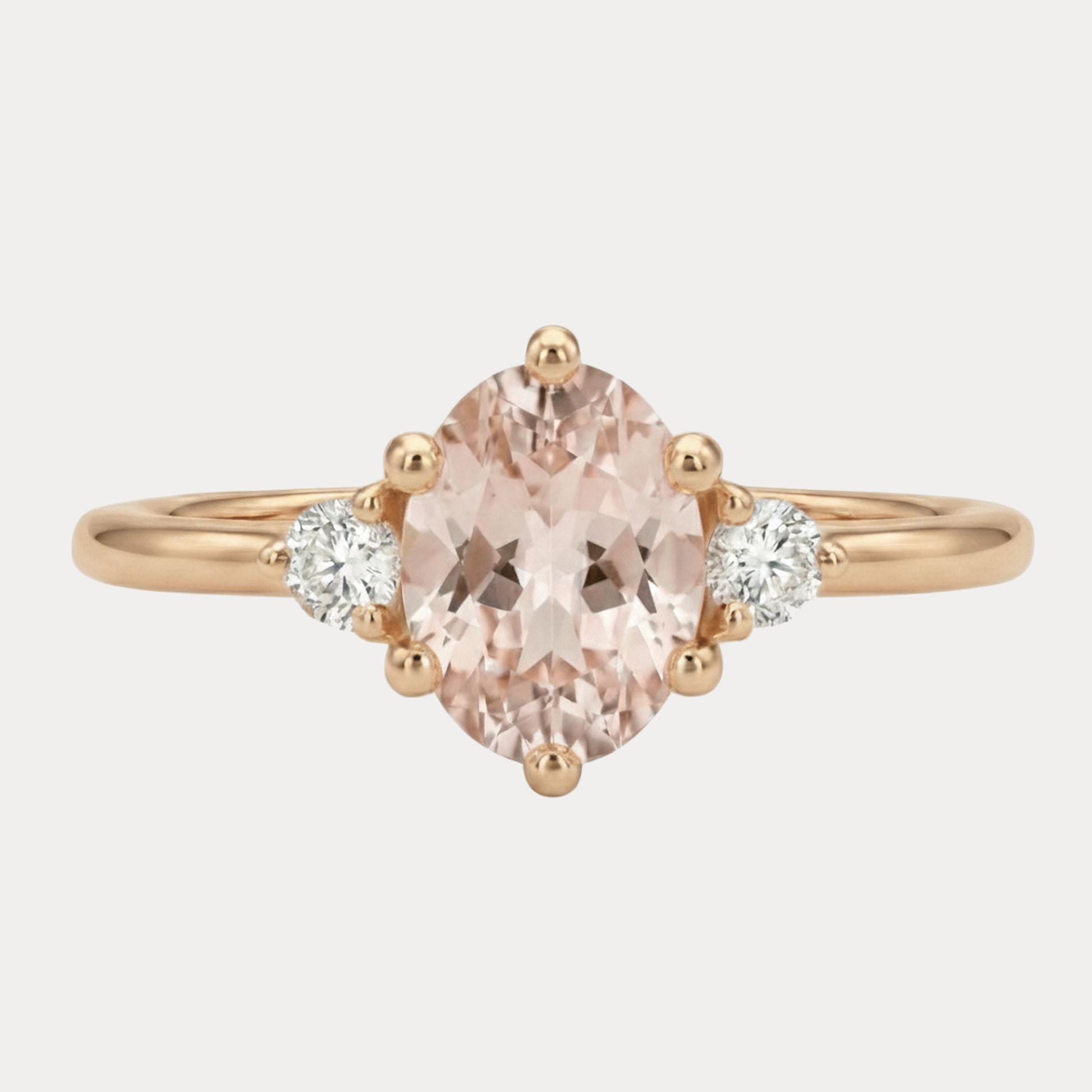 ROSA złoty pierścionek z owalnym różowym morganitem i brylantami
