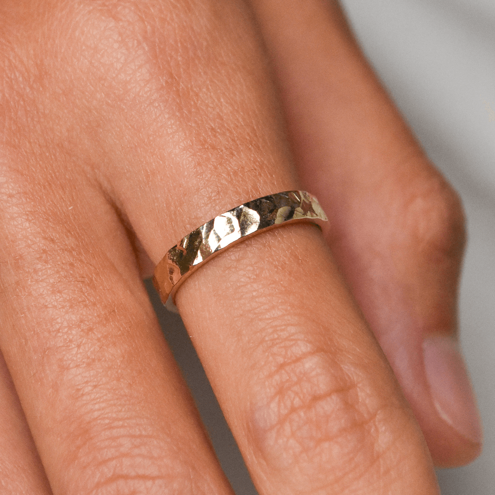 YOU ROCK prosta kanciasta młotkowana obrączka ślubna 4-4,5mm